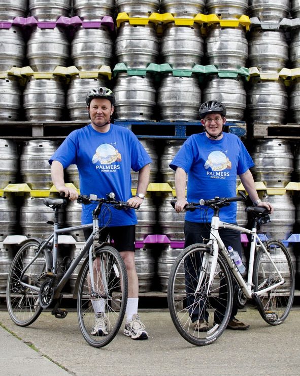 Palmers pair in charity cycle ride