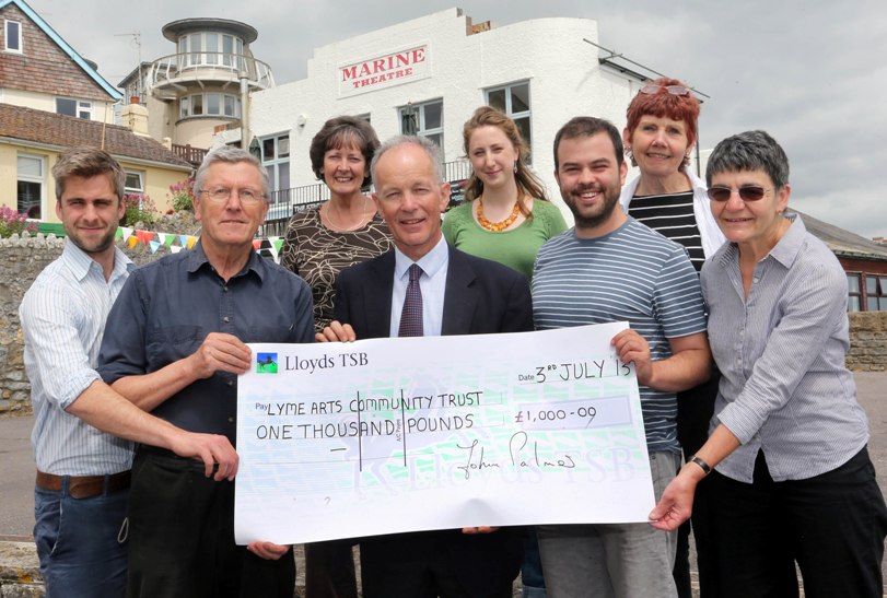 Palmers Give £1k For New Chairs At Marine Theatre