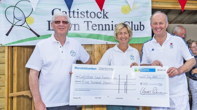 Cattistock Lawn Tennis Club looking smashing with £500 support from Palmers Brewery