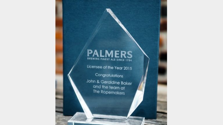 Palmers name Licensee of the Year 2015