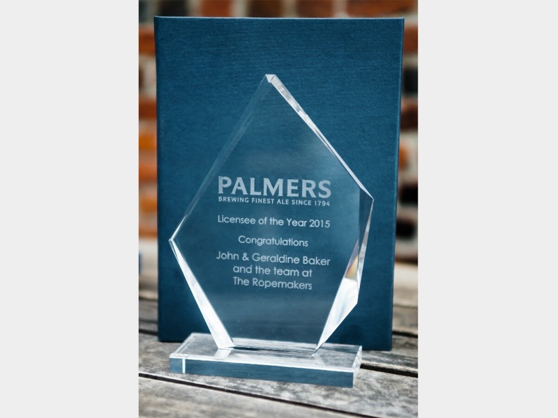 Palmers name Licensee of the Year 2015