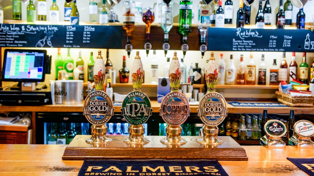 Ilchester Arms | Pubs in Symondsbury, Dorset | Palmers Brewery