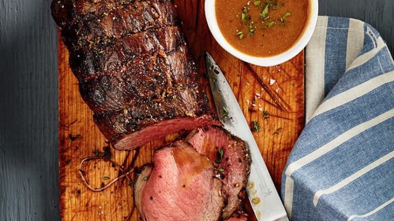 Rare roast beef at The Thimble Inn Piddlehinton, Dorset.