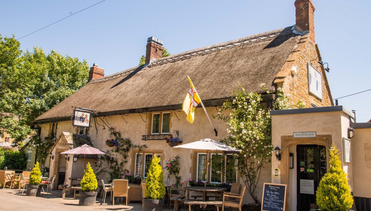 Ilchester Arms in Symondsbury - Palmers Brewery Pub